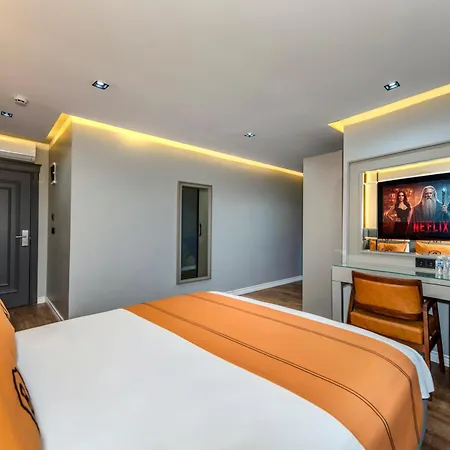 Airgate Airport Hotel 3*